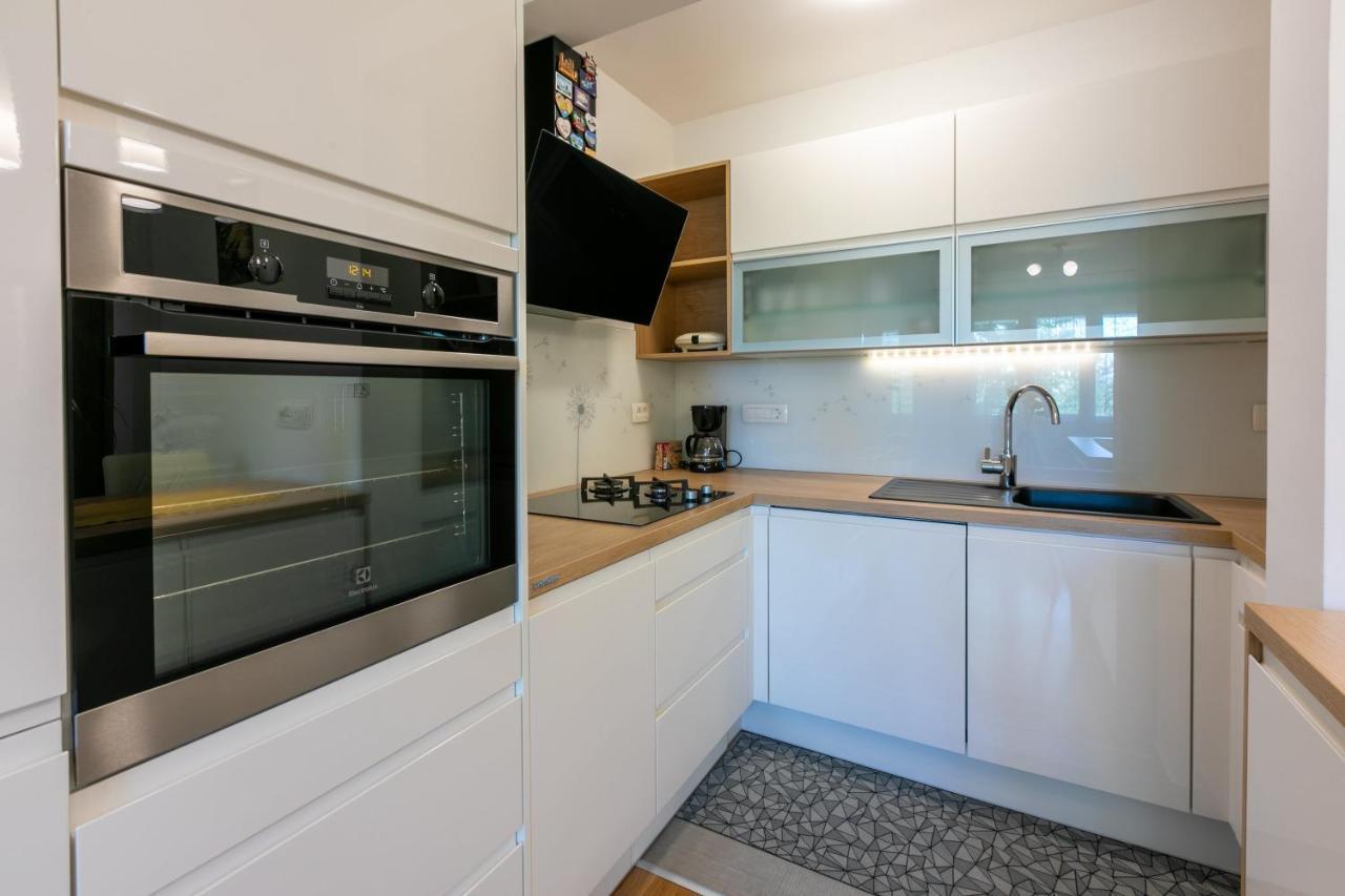 Apartment Olive Selce Exterior foto