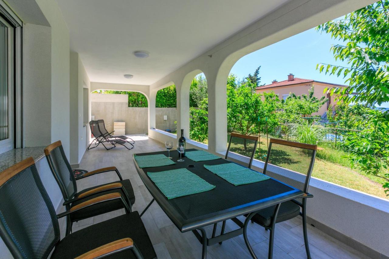 Apartment Olive Selce Exterior foto
